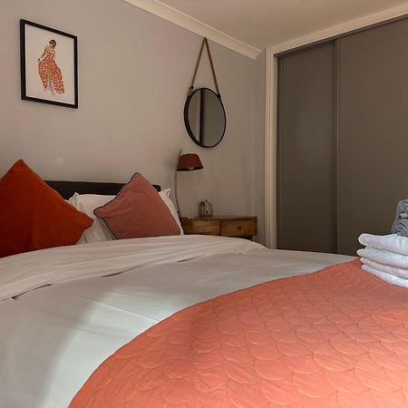 Private Main Door Lovely 2 Bedroom Apartment Edinburgh Ngoại thất bức ảnh