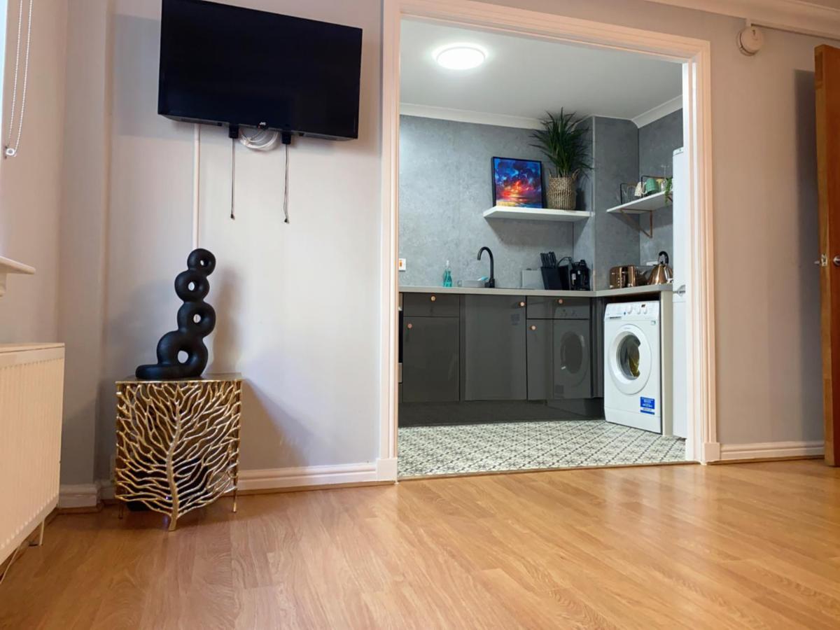 Private Main Door Lovely 2 Bedroom Apartment Edinburgh Ngoại thất bức ảnh