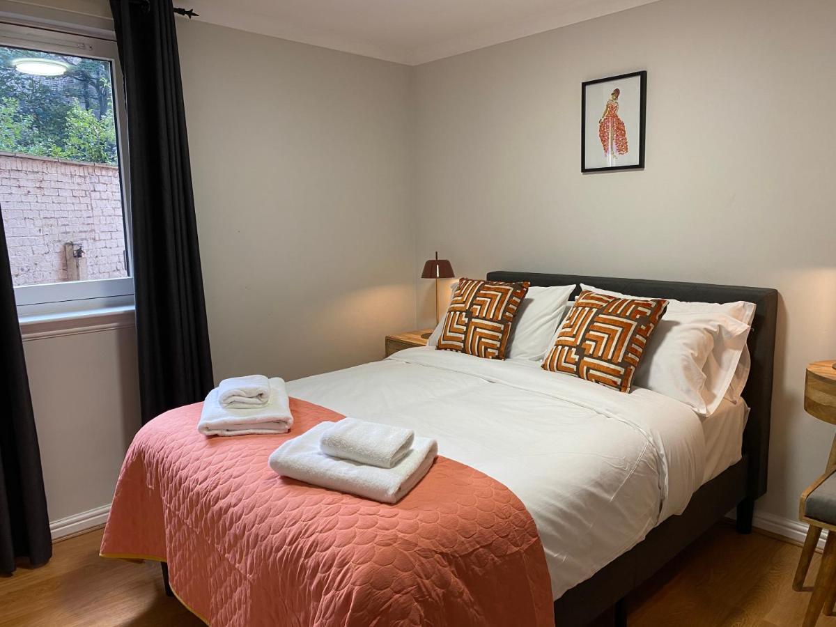 Private Main Door Lovely 2 Bedroom Apartment Edinburgh Ngoại thất bức ảnh