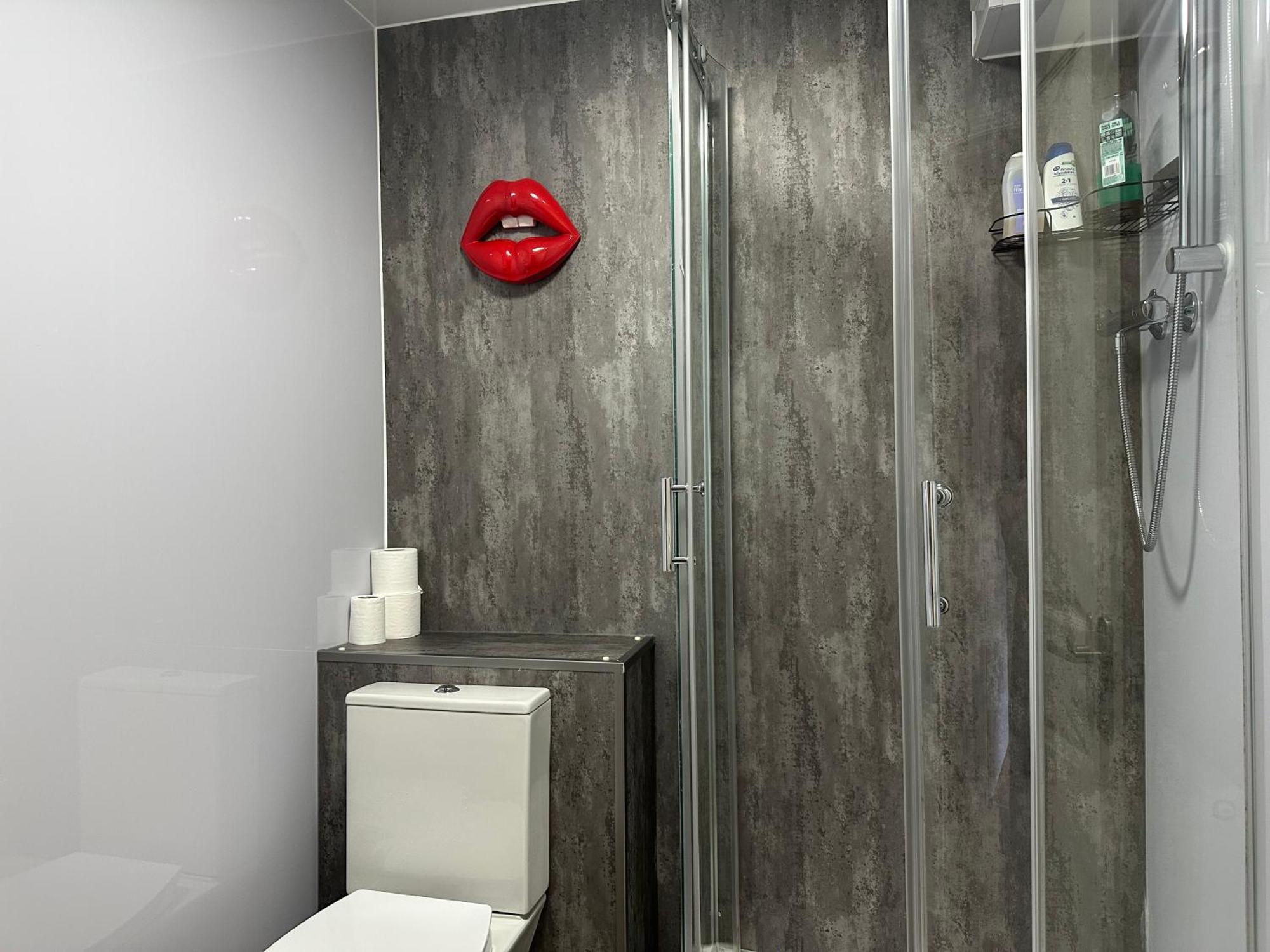 Private Main Door Lovely 2 Bedroom Apartment Edinburgh Ngoại thất bức ảnh