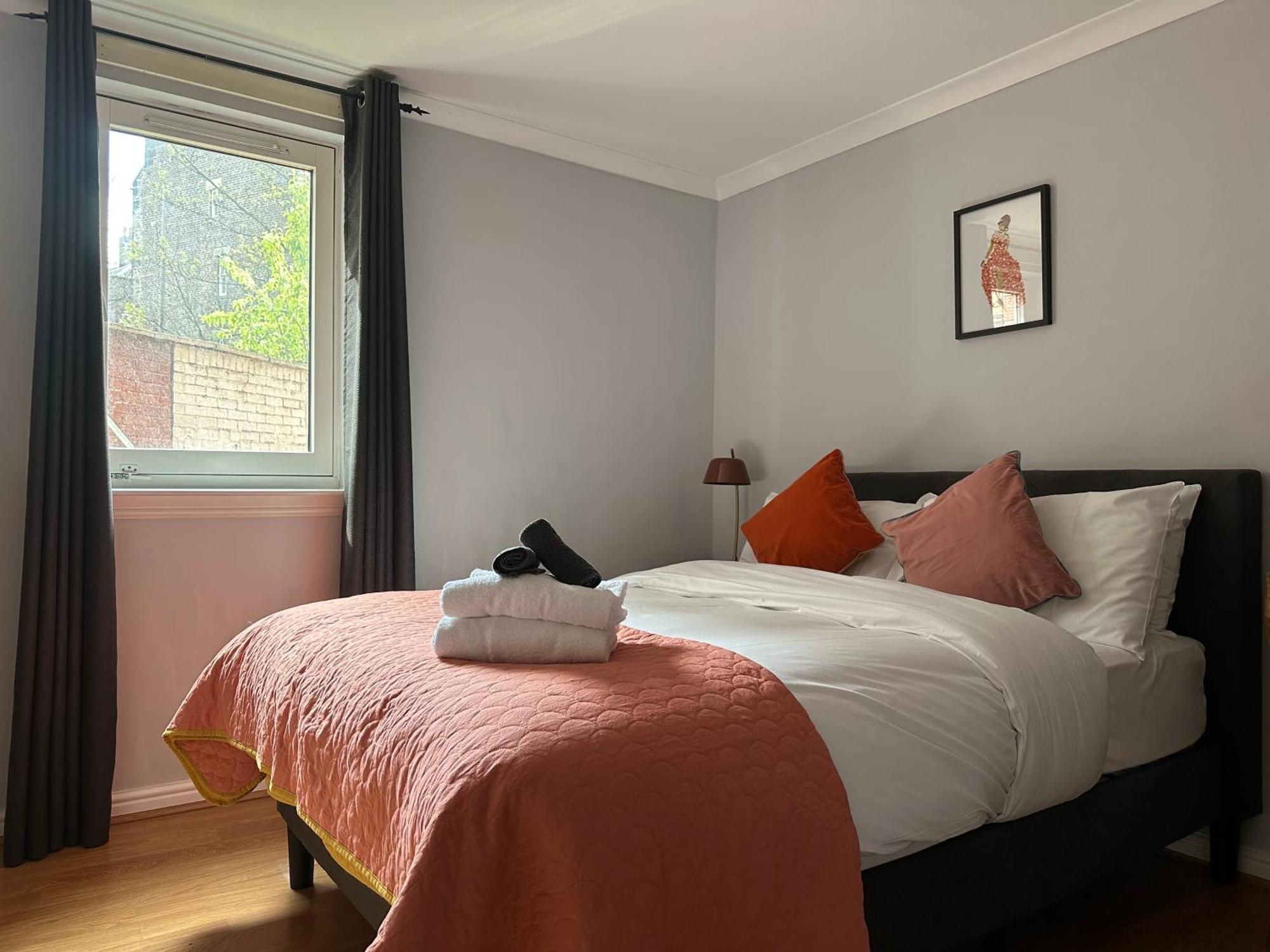 Private Main Door Lovely 2 Bedroom Apartment Edinburgh Ngoại thất bức ảnh
